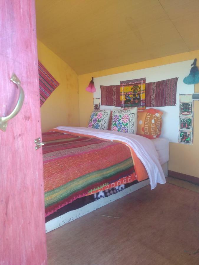 Uros Lodge Lover Titiqaqa Puno Exterior photo